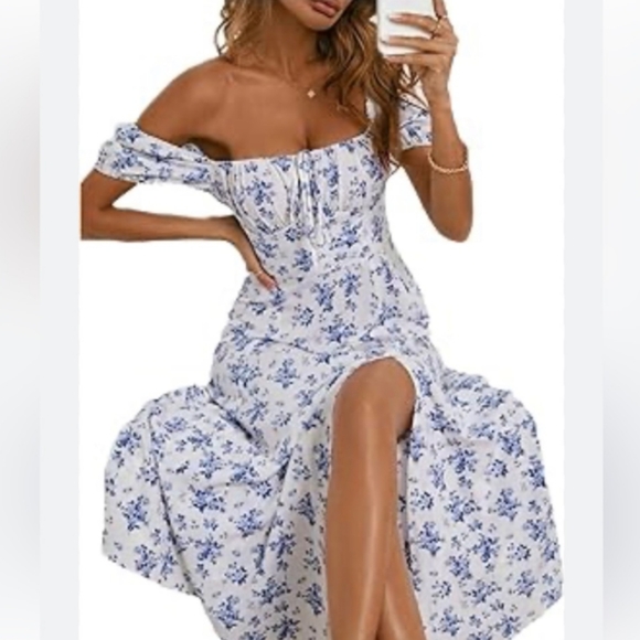 NWOT Loness Blue and White Floral Off The Shoulder Dress - Picture 1 of 5